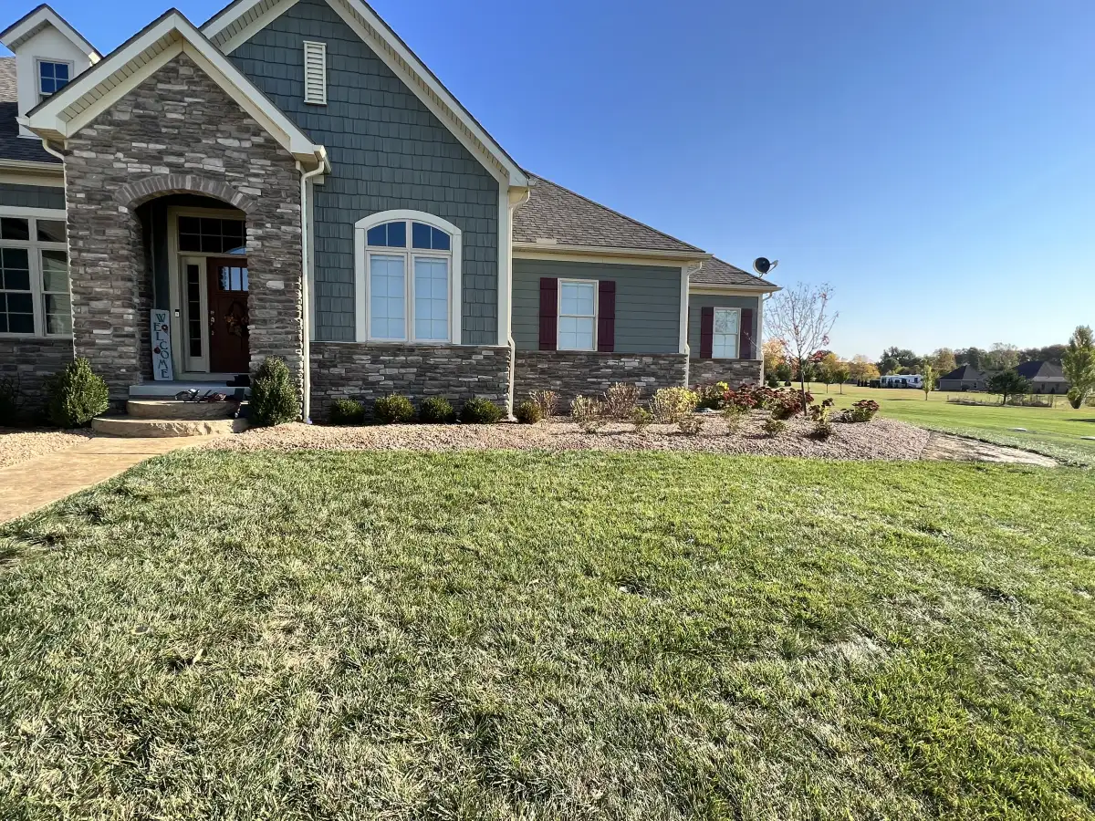 Custom landscape installation in Marysville, Ohio